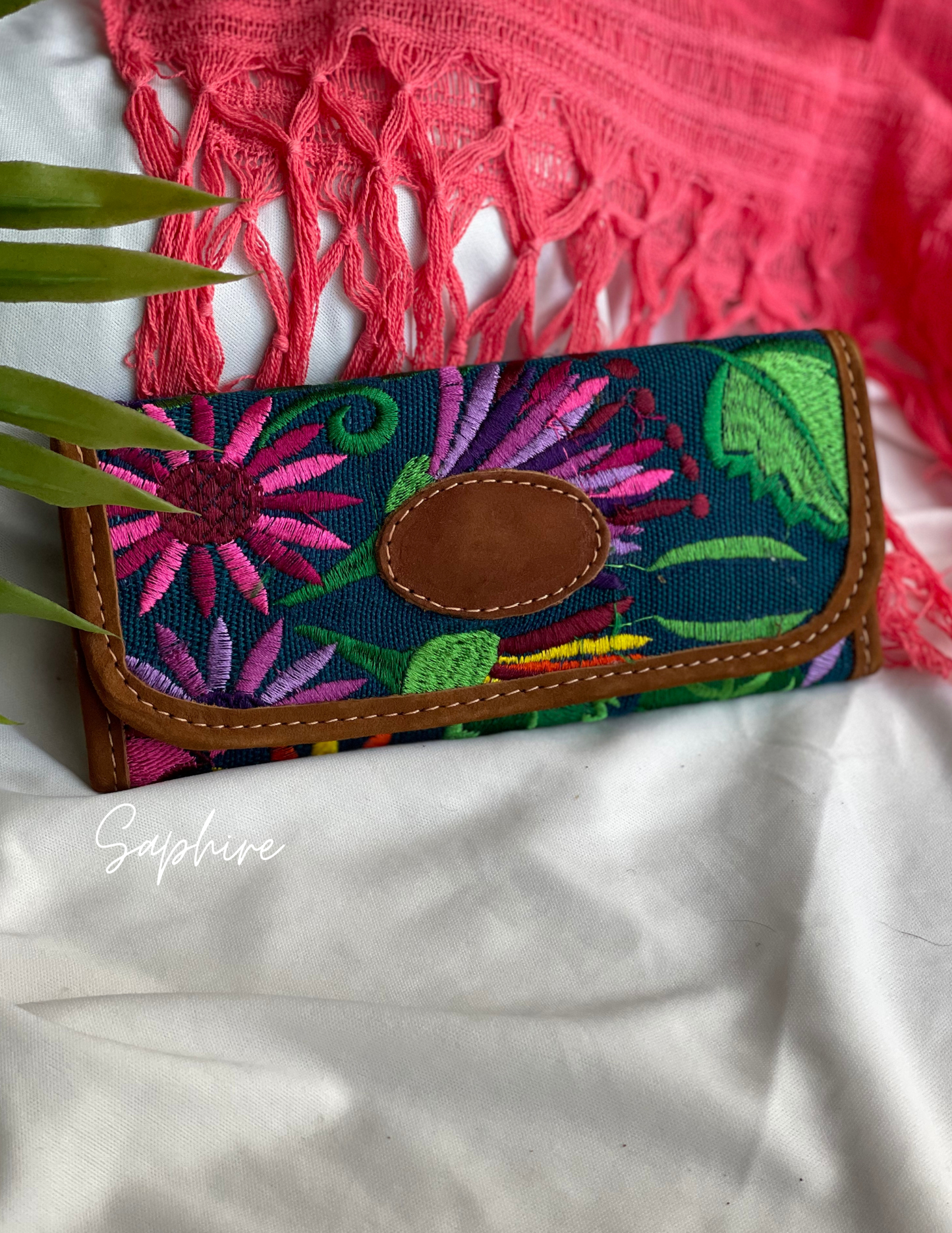 Alejandra | Embroidered Wallet